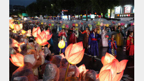 [부처님오신날/기고]서울 장안 불야성을 이룬 연등의 뜻 