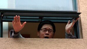 [청계천 옆 사진관] 자유 얻은 한상균 前민주노총 위원장…구속부터 가석방까지