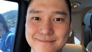 ‘입대’ 고경표 “30대로 다시 찾아뵙겠다”…‘한솥밥’ 류덕환도 응원