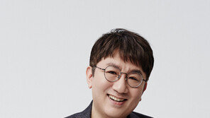 [연예뉴스 HOT5] 방시혁 대표 ‘파워 플레이어스’ 선정