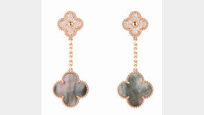 시대를 초월한 네 잎 클로버의 아름다움