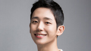 [인터뷰] 정해인 “인기는 언젠가 사라지는 법, 나에게 엄격해야 오래 연기”