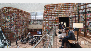 별마당 도서관 보려고… 1년간 2100만명, 코엑스몰 찾았다