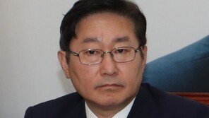 홍준표 “文대통령 구하기 위한 김정은 배려”…박범계 “아주 우스운 분석”