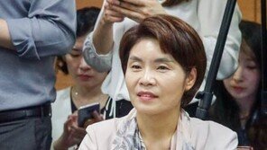 “차상위층 보호해야”…한정애, ‘최저임급법 개정안’ 본회의 통과에 ‘눈물’