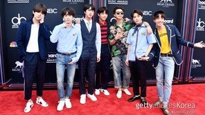 방탄소년단 빌보드200 1위 “한국대중음악 100년 역사 최대 쾌거”