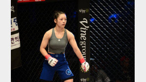 성인되어 돌아온 로드FC 이예지, “이젠 여고생 티를 벗고 싶어요”