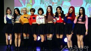 [연예뉴스 HOT5] 모모랜드, 日 후지TV ‘뮤직페어’ 출연