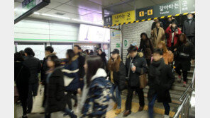 이상한 서울·수도권 지하철 요금…“덜 가는데 돈은 더 내”
