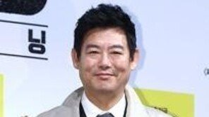 사생아로 나 가난에 한 맺힌 성동일, 지금은? “현관부터 쌓인 돈 발로 치워” 