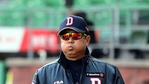 ‘단독선두’ 두산, 김태형 감독이 부끄러움을 타는 이유