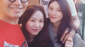 [#해시태그 컷] 주상욱·차예련 ‘만삭 데이트’