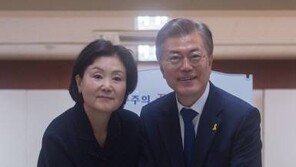 文대통령·靑참모들 8일 사전투표, 싱가포르 행?…“투표율 높이는 차원”