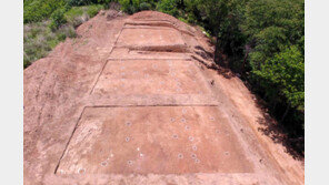 ‘전설의 왕국’ 아라가야 흔적 찾았다… 높이 8.5m 대규모 토성 발견