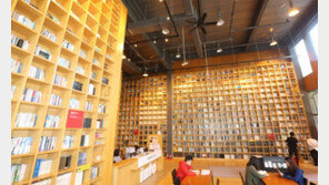 이곳이 바로 ‘無더위 천국’…도서관으로 떠나는 힐링여행