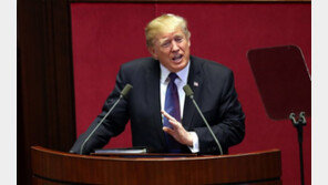 버냉키, 트럼프 행정부 경제정책 비판 “2020년 ‘추락하는 코요테’ 신세될 것”