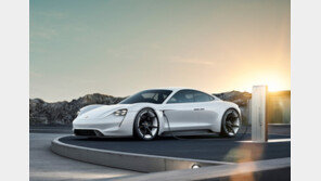 포르쉐 전기 스포츠카 명칭 ‘타이칸’