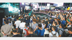 정의선 “현대차, 미래 모빌리티 집중”… 中과 AI-자율주행 협력