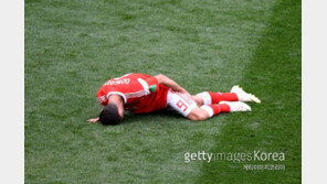 [러시아 사우디] 러시아 자고예프, 햄스트링 부상으로 교체