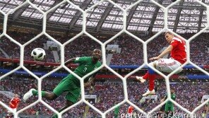 [월드컵] 러시아 주바, 후반 26분 추가골… 3-0 리드