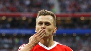 [월드컵] ‘멀티골’ 체리셰프, 최고 평점 8.8점-MOM 선정