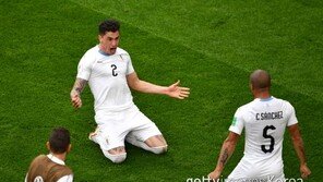 [월드컵] 우루과이, 히메네스 결승골… 이집트 꺾고 첫 승