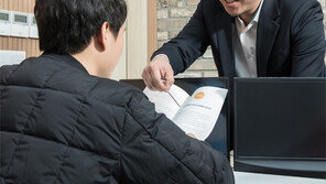 해킹-보이스피싱 원천차단… 보안 강화 잰걸음 