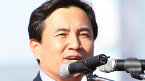 한국당 의원 메모에 ‘친박=적’…김진태 “내가 그렇게 밉나?”