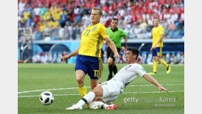 中 매체 “한국 대표팀, 2002년에도 VAR 있었다면…” 조롱