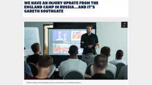 잉글랜드 축구대표팀 1호 부상자는 감독…“조깅 중 어깨 탈구”