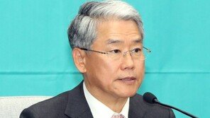 김동철 “文정부 ‘조국 라인’ 우려…朴정부 ‘우병우 라인’ 반면교사 삼아야”