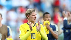 [월드컵] 스웨덴 포르스베리 “한국 전 승리 행복, 독일 전서 110% 발휘해야”