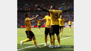 [월드컵] ‘아자르-루카쿠 골’ 벨기에, 2명 부상 튀니지에 전반 3-1 리드
