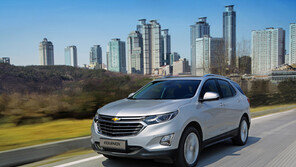 [원성열 기자의 CAR & TRACK] 진동으로 충돌 경고…‘햅틱 시트’ 물건이네!