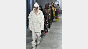 “내년 봄-여름엔…” 준지의 패션 제안