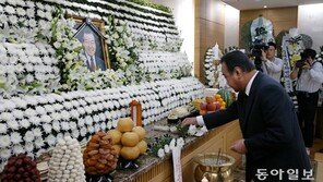 이완구 “JP 훈장 논란, 인간 누구나 공과(功過) 있어…본인 인생 돌이켜 보라”