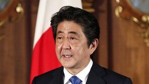日국민 10명 중 6명 “납북자 송환 문제 해결 기대 안해”…아베 지지율은?