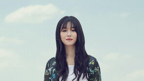 세정 올리비아로렌, 리조트룩 선보여