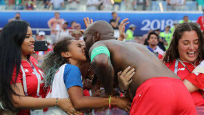 “본선 사상 첫 골” 대패 충격 모르는 파나마