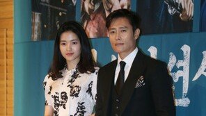 ‘미스터 선샤인’ 이병헌 “20세 연하 김태리? 연기할 땐 나이 차 의식되지 않아”