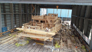 [퇴근길 문화] 200년 만에 복원 ‘조선통신사선’…137톤 실물크기로 제작