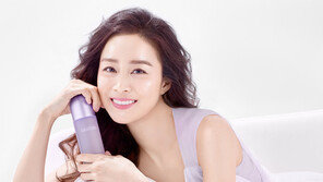 셀트리온 스킨큐어 김태희 “연보랏빛 여신”