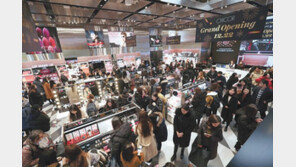 체험형 화장품 편집숍 ‘시코르’ 급성장