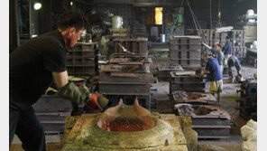 “금형 납품땐 일 몇달 몰리는데… 탄력근로 3개월로는 역부족”