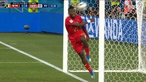 바추아이, 야누자이 골에 기쁜 나머지…역대급 ‘자학 몸개그’ 세리머니