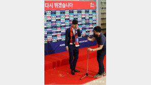 손흥민에 계란투척 배후 의심 축사국 “안했다”펄쩍 …온라인 퍼진 게시물은 조작?