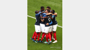 [월드컵] ‘파바르 골’ 프랑스, 아르헨티나와 2-2 다시 동점