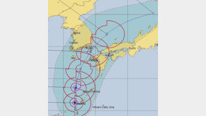 태풍예상진로, 한반도 비껴갈 전망…최악의 상황은 면할 듯