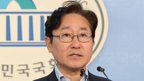 박범계, 당대표 출마 선언 “저는 유능한 혁신가…文대통령 홀로 뛰게 하지 않을 것”