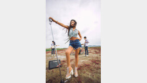 [연예뉴스 HOT5] 하리수, 6년 만에 가수로 컴백